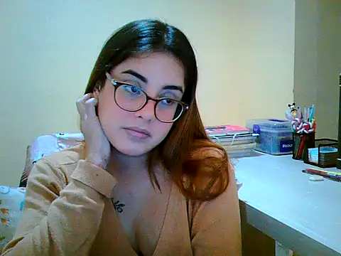 maliamiller online show from October 31, 2025, 3:03 am