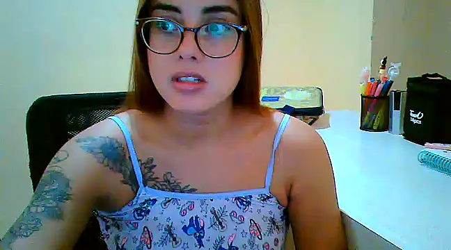 maliamiller online show from March 22, 2025, 1:19 pm