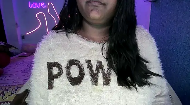 expression queen online show from January 25, 2025, 10:18 pm