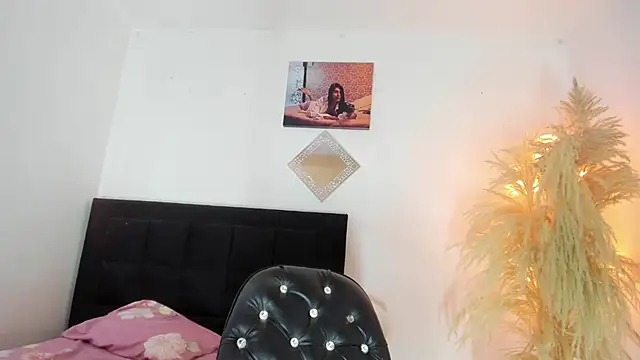 Snapshot of kattadoll chatting on October 23, 2025, 12:37 pm kattadoll online show from October 23, 2025, 12:37 pm