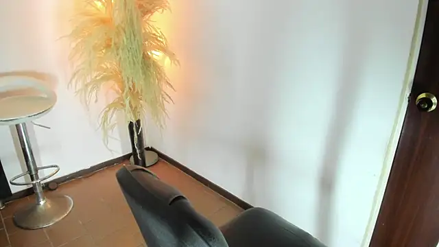 Snapshot of kattadoll chatting on October 4, 2025, 1:51 am kattadoll online show from October 4, 2025, 1:51 am