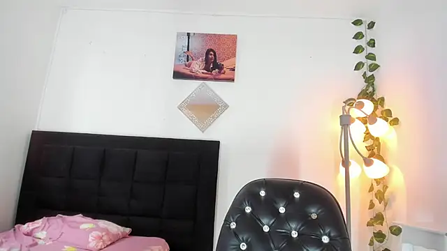 Snapshot of kattadoll chatting on September 18, 2025, 6:55 pm kattadoll online show from September 18, 2025, 6:55 pm