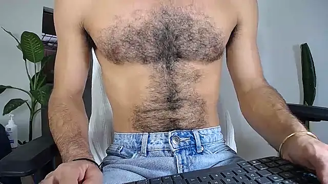 diamond black00 online show from November 13, 2025, 8:46 pm