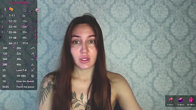 Snapshot of Stasia_Queen chatting on January 7, 2025, 8:24 am Stasia Queen online show from January 7, 2025, 8:24 am