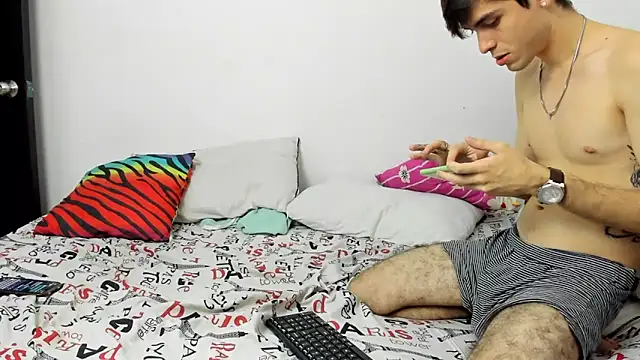 ashvsterry online show from March 13, 2025, 8:04 am