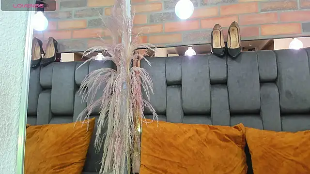 Snapshot of JESSYCORTES chatting on February 2, 2026, 8:41 pm JESSYCORTES online show from February 2, 2026, 8:41 pm