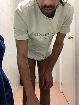 Snapshot of Lucascacaca chatting on December 9, 2024, 6:46 pm Lucascacaca online show from December 9, 2024, 6:46 pm