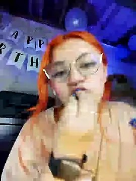 SophiaWeestt99 online show from March 17, 2025, 9:01 am