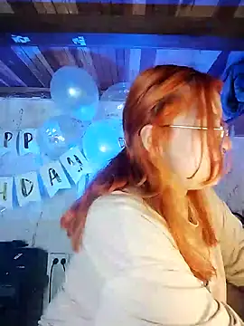 SophiaWeestt99 online show from March 17, 2025, 2:52 am