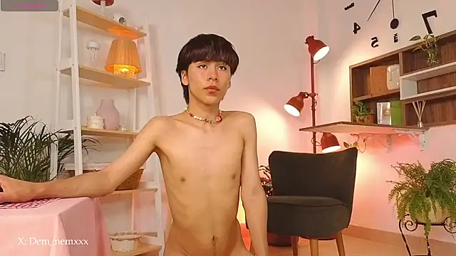 Tommyfoxboy online show from April 18, 2026, 1:24 pm