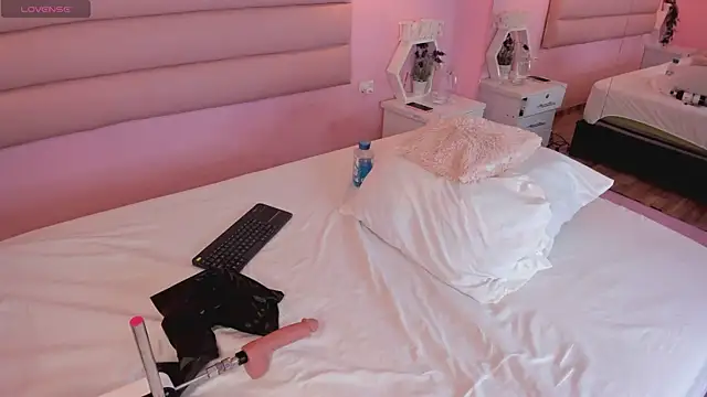 Katta Gil online show from October 10, 2025, 12:50 pm