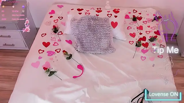 Snapshot of Katta_Gil chatting on February 14, 2026, 1:33 pm Katta Gil online show from February 14, 2026, 1:33 pm