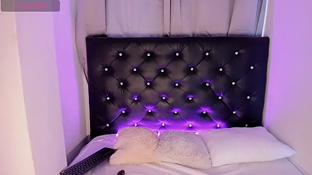 cassyskyle online show from October 9, 2025, 8:31 pm