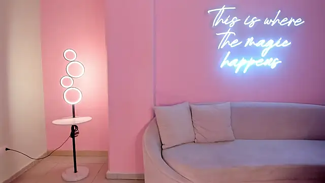 RebeccaHudson online show from March 13, 2025, 6:05 am