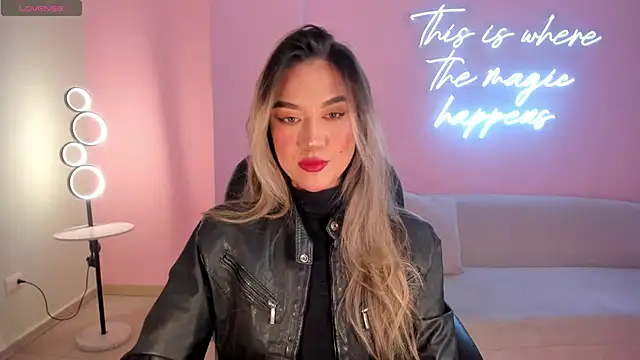 RebeccaHudson online show from March 15, 2025, 3:07 am