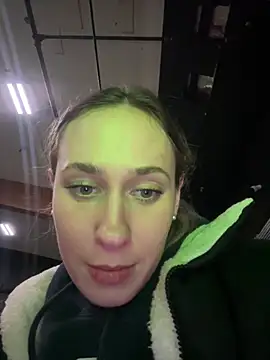 Snapshot of M1ssyk1ssy chatting on January 16, 2025, 12:12 am M1ssyk1ssy online show from January 16, 2025, 12:12 am