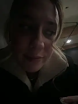 Snapshot of M1ssyk1ssy chatting on February 2, 2025, 7:25 pm M1ssyk1ssy online show from February 2, 2025, 7:25 pm