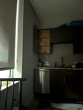 Snapshot of M1ssyk1ssy chatting on November 12, 2025, 10:24 pm M1ssyk1ssy online show from November 12, 2025, 10:24 pm