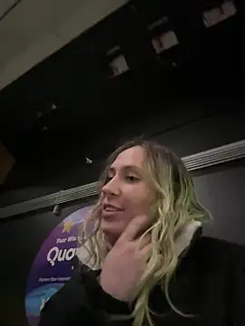 Snapshot of M1ssyk1ssy chatting on January 13, 2025, 3:34 am M1ssyk1ssy online show from January 13, 2025, 3:34 am