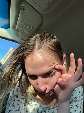 Snapshot of M1ssyk1ssy chatting on March 1, 2025, 11:58 pm M1ssyk1ssy online show from March 1, 2025, 11:58 pm