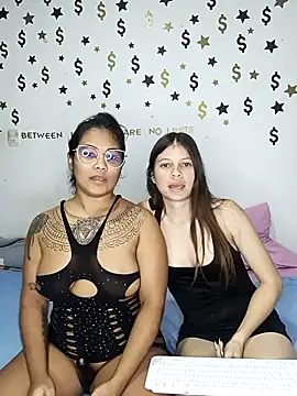 Snapshot of Ari_Alexa444 chatting on February 19, 2025, 6:33 am Ari Alexa444 online show from February 19, 2025, 6:33 am