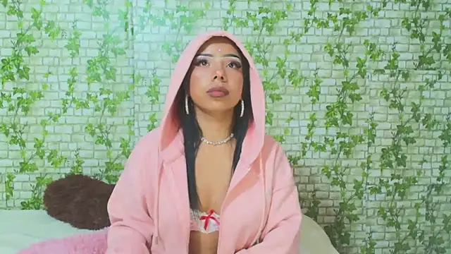 DafneMillers online show from March 8, 2025, 1:39 am