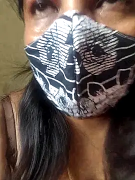 gaurika18 online show from April 4, 2026, 6:09 am