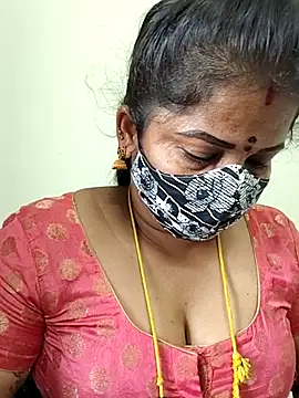 gaurika18 online show from May 24, 2026, 2:44 am