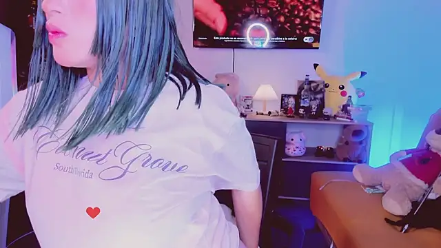 Lilith Asami online show from June 21, 2026, 9:48 am