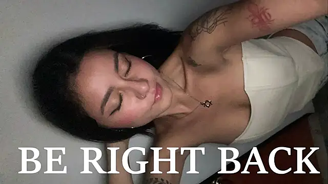 Hannah Barker online show from February 21, 2025, 9:00 pm