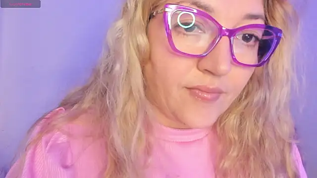 Snapshot of Naty_Mature_ chatting on February 9, 2026, 6:39 pm Naty Mature online show from February 9, 2026, 6:39 pm