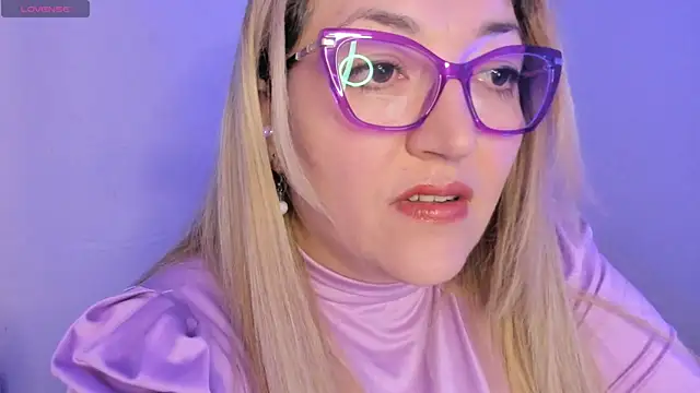 Snapshot of Naty_Mature_ chatting on February 16, 2026, 7:12 pm Naty Mature online show from February 16, 2026, 7:12 pm