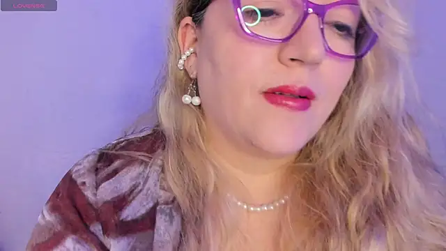 Snapshot of Naty_Mature_ chatting on February 21, 2026, 5:48 pm Naty Mature online show from February 21, 2026, 5:48 pm