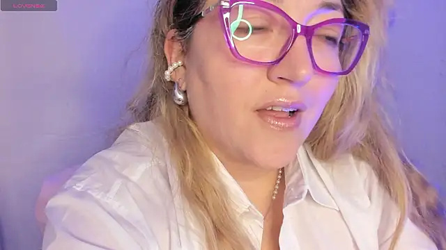 Snapshot of Naty_Mature_ chatting on February 15, 2026, 6:07 pm Naty Mature online show from February 15, 2026, 6:07 pm