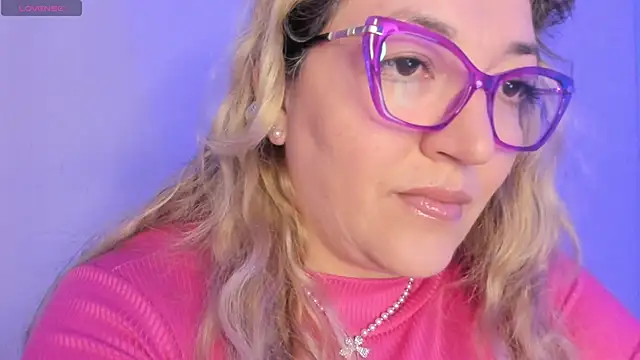 Snapshot of Naty_Mature_ chatting on February 3, 2026, 6:13 pm Naty Mature online show from February 3, 2026, 6:13 pm