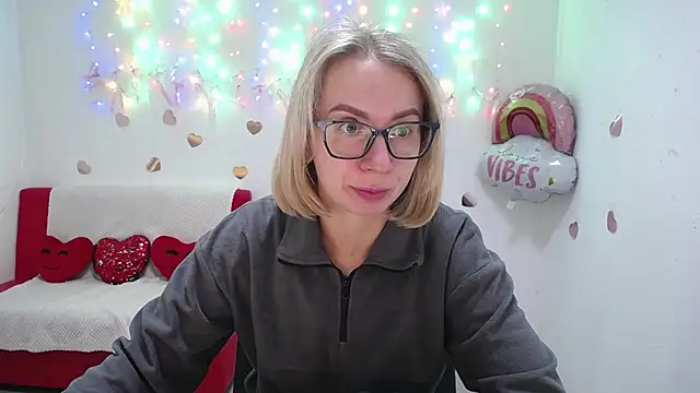 VasilisaSii online show from September 27, 2025, 5:02 am