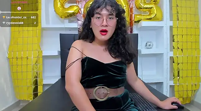 Snapshot of Elith_Berry69 chatting on January 27, 2025, 12:33 am Elith Berry69 online show from January 27, 2025, 12:33 am