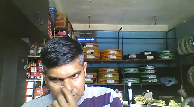 roundbunny online show from December 4, 2024, 7:00 am