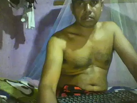 roundbunny online show from December 9, 2024, 4:37 pm