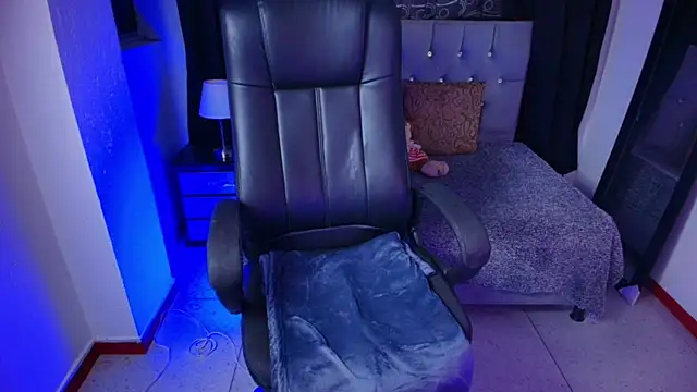 meggan 77 online show from September 21, 2025, 5:23 am