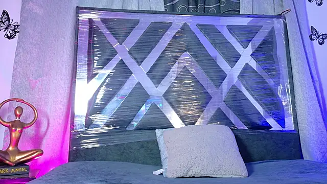 Snapshot of meggan_77 chatting on February 5, 2026, 5:36 am meggan 77 online show from February 5, 2026, 5:36 am