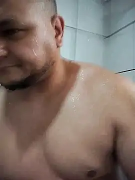 Snapshot of DitchingThrottle chatting on November 27, 2025, 3:56 pm DitchingThrottle online show from November 27, 2025, 3:56 pm