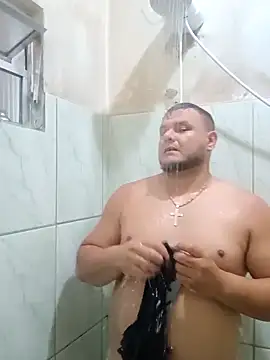 Snapshot of DitchingThrottle chatting on February 19, 2026, 9:12 pm DitchingThrottle online show from February 19, 2026, 9:12 pm