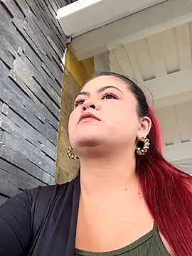 lia moon77 online show from November 4, 2025, 7:17 pm