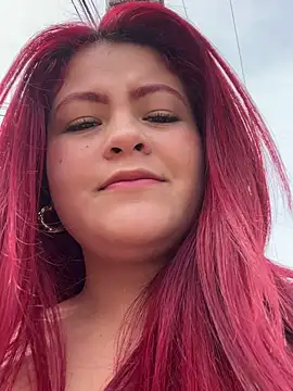 lia moon77 online show from March 20, 2025, 7:14 pm