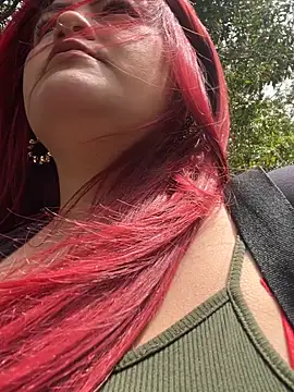 lia moon77 online show from September 15, 2025, 3:23 pm