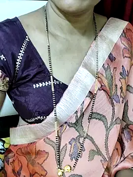 Snapshot of anuradha1432 chatting on October 30, 2025, 4:59 pm anuradha1432 online show from October 30, 2025, 4:59 pm