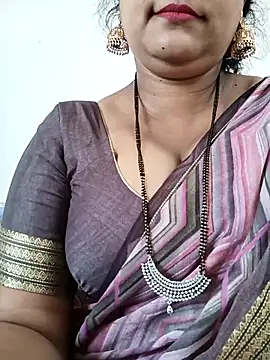 Snapshot of Nyra-23 chatting on October 23, 2025, 8:13 am Nyra-23 online show from October 23, 2025, 8:13 am