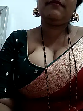 Snapshot of Nyra-23 chatting on November 9, 2025, 11:25 am Nyra-23 online show from November 9, 2025, 11:25 am