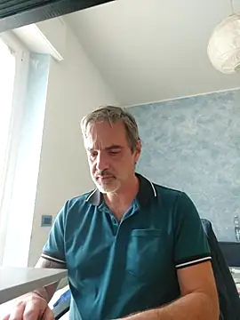 Marcolino183 online show from May 13, 2026, 7:37 am